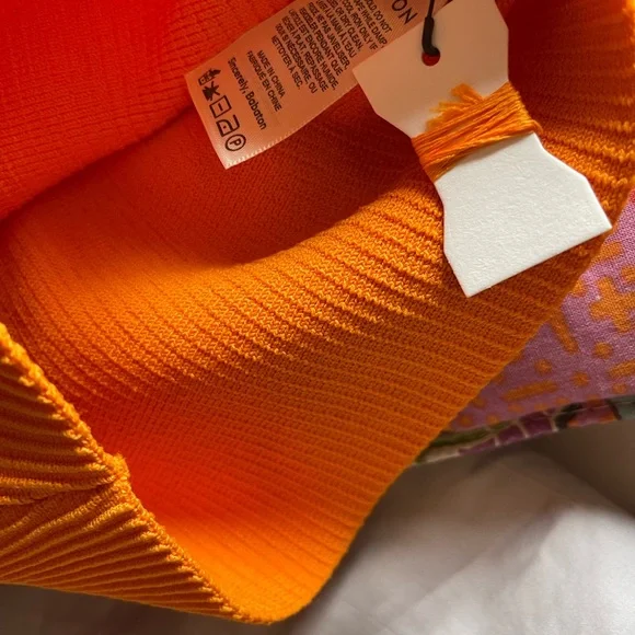 Aritzia Babaton Criss Cross Knitted Tank - Picture 3 of 4